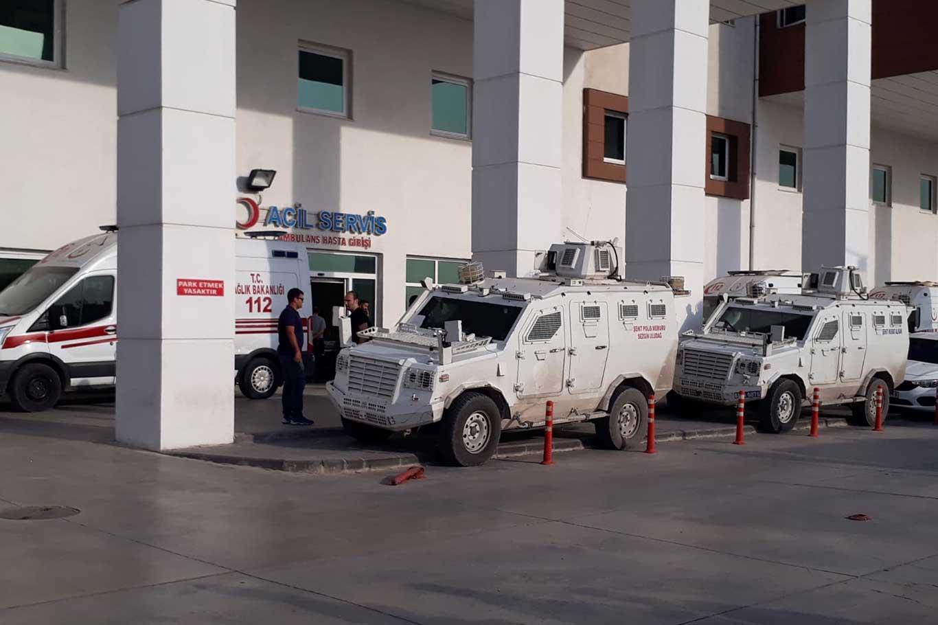 Nusaybin'deki bir karakola saldırı: Yaralılar var Nusaybin'deki bir karakola saldırı: Yaralılar var